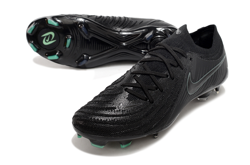 CHUTEIRA NIKE PHANTOM GX II ELITE CAMPO - PRETA