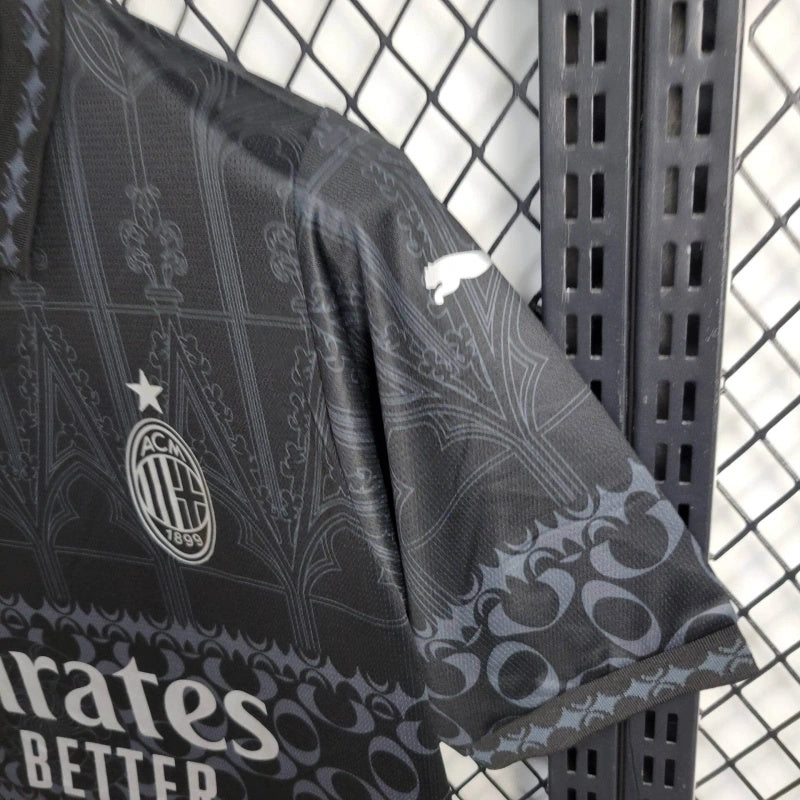 Camisa Milan x Pleasures Dark 23/24 - Versão Torcedor - Lançamento