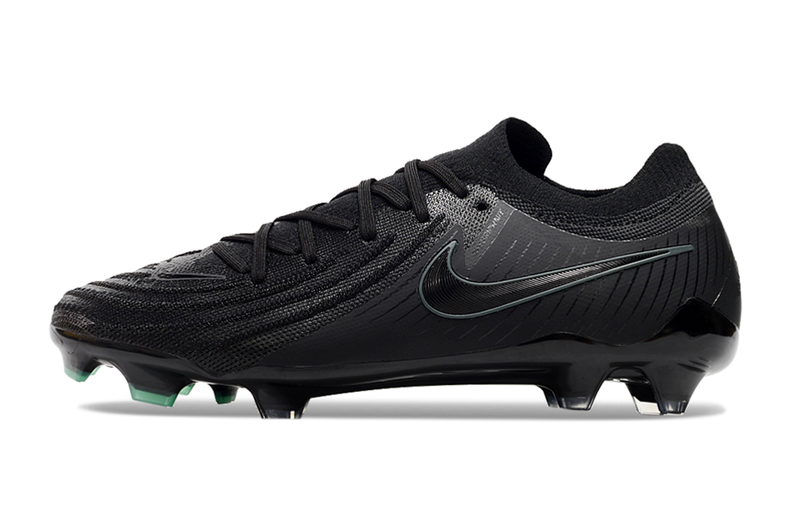 CHUTEIRA NIKE PHANTOM GX II ELITE CAMPO - PRETA