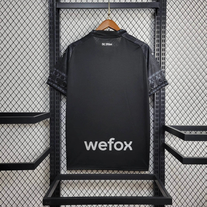 Camisa Milan x Pleasures Dark 23/24 - Versão Torcedor - Lançamento