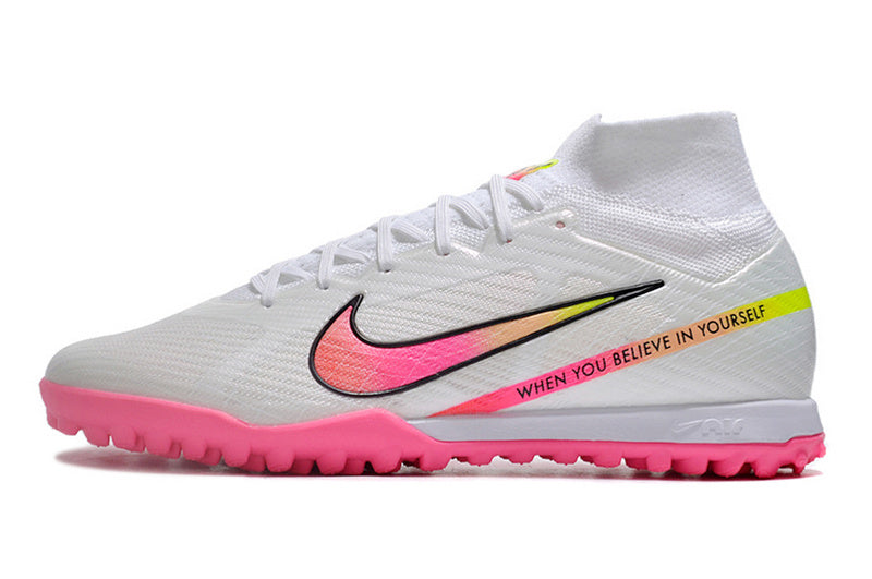 CHUTEIRA NIKE MERCURIAL AIR ZOOM SUPERFLY 9 ELITE SOCIETY "RASHFORD" - BRANCA E ROSA