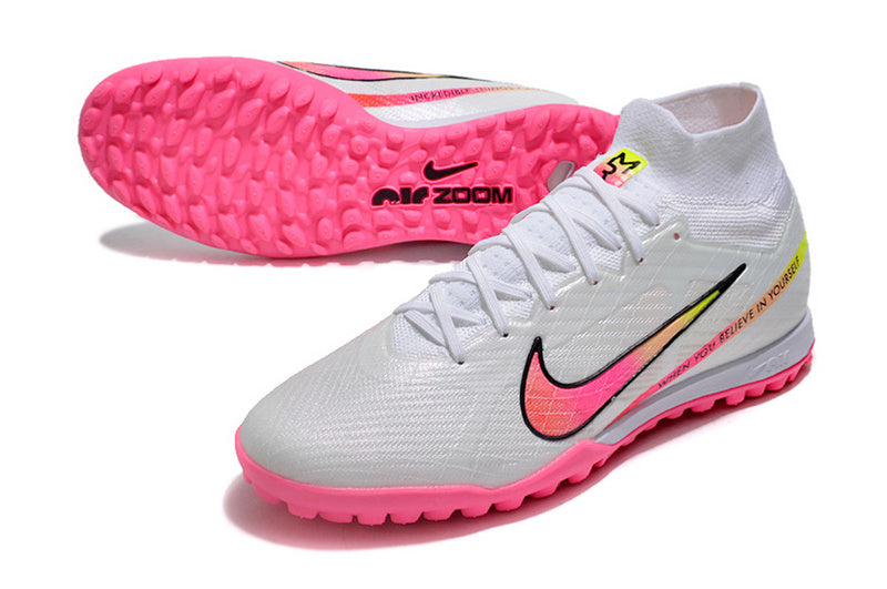 CHUTEIRA NIKE MERCURIAL AIR ZOOM SUPERFLY 9 ELITE SOCIETY "RASHFORD" - BRANCA E ROSA