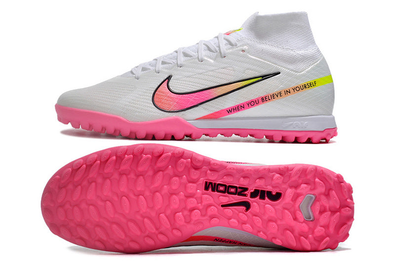 CHUTEIRA NIKE MERCURIAL AIR ZOOM SUPERFLY 9 ELITE SOCIETY "RASHFORD" - BRANCA E ROSA