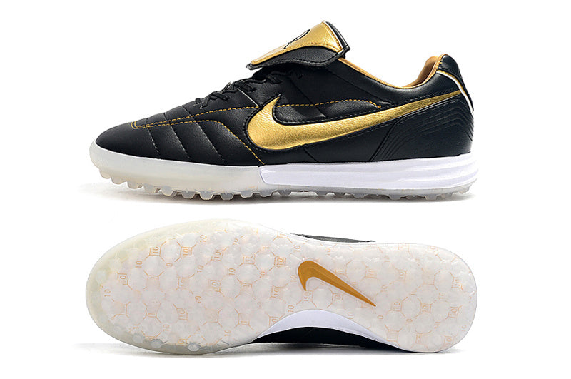 CHUTEIRA NIKE TIEMPO LEGEND 7 SOCIETY - PRETA E DOURADA