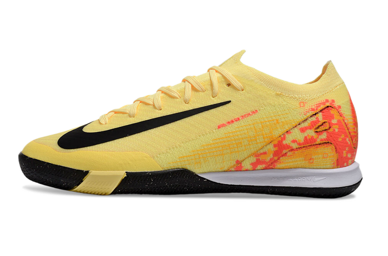 CHUTEIRA NIKE AIR ZOOM MERCURIAL VAPOR 16 ELITE FUTSAL "KYLIAN MBAPPÉ" - AMARELA, LARANJA E PRETA