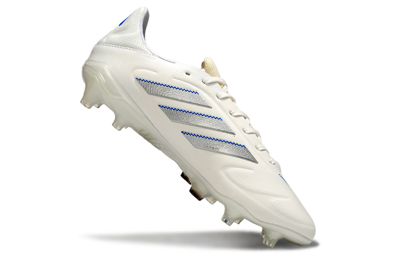 CHUTEIRA ADIDAS COPA PURE III CAMPO - BRANCA E AZUL