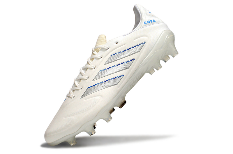 CHUTEIRA ADIDAS COPA PURE III CAMPO - BRANCA E AZUL