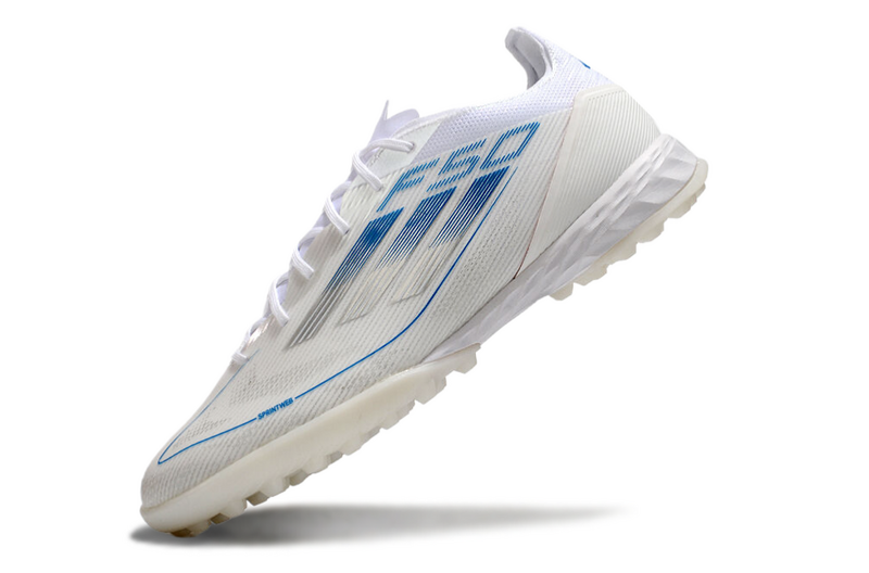 CHUTEIRA ADIDAS F50 SOCIETY - BRANCA E AZUL