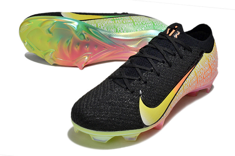 CHUTEIRA NIKE AIR ZOOM MERCURIAL VAPOR 16 ELITE CAMPO "VINI FLY" VINI JR - PRETA