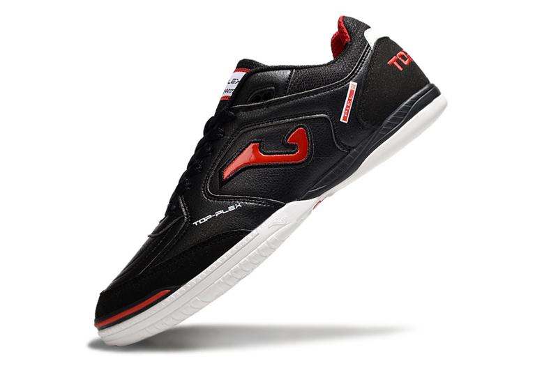 CHUTEIRA JOMA TOP FLEX FUTSAL - PRETA E VERMELHA