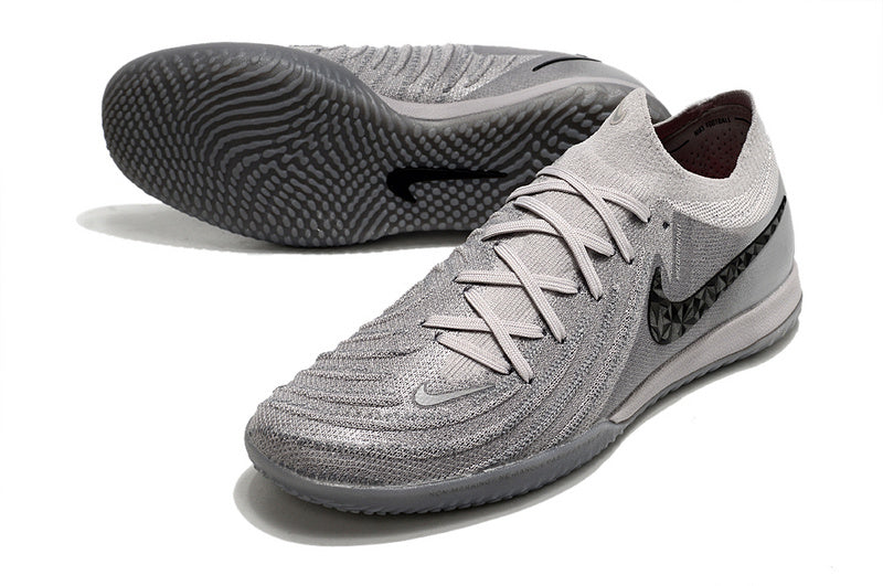 CHUTEIRA NIKE PHANTOM GX II ELITE FUTSAL "RISING GEM" - CINZA