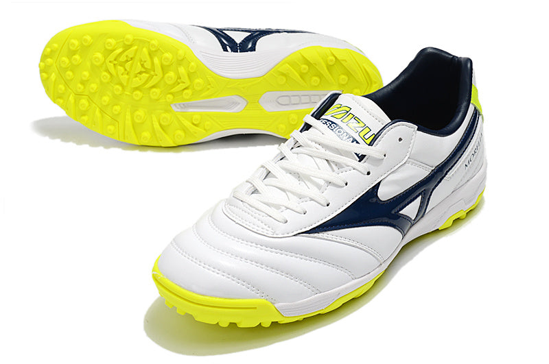 CHUTEIRA MIZUNO MORELIA II SOCIETY - BRANCA, PRETA E AMARELA