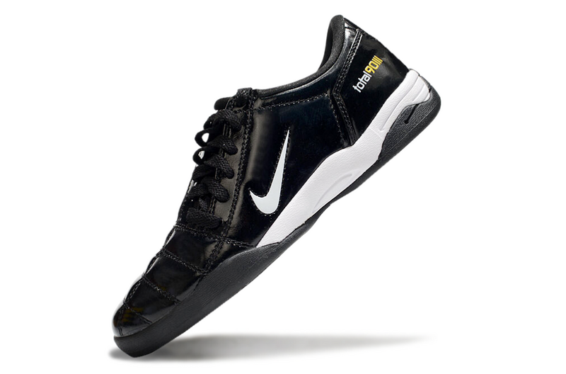 CHUTEIRA NIKE TOTAL 90 III FUTSAL - PRETA E CINZA