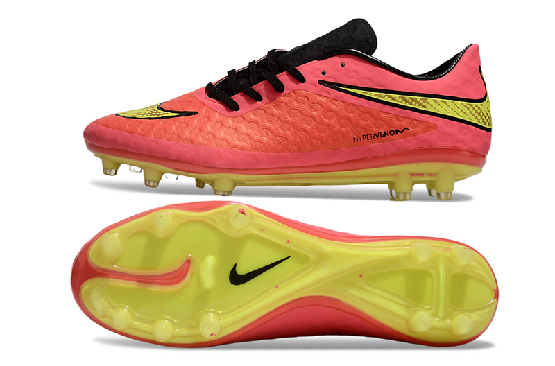 CHUTEIRA NIKE HYPERVENOM ELITE CAMPO - VERMELHA