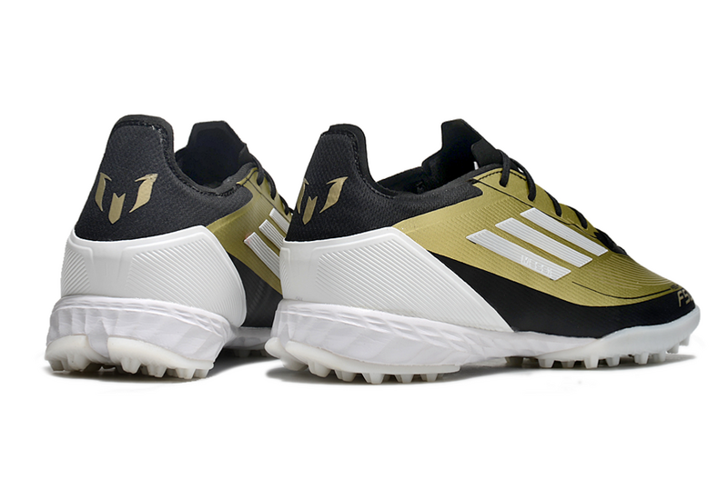 CHUTEIRA ADIDAS F50 SOCIETY "TRIUNFO DOURADO" - DOURADA E PRETA