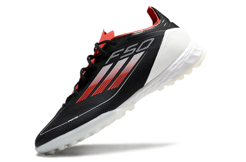 CHUTEIRA ADIDAS F50 SOCIETY - PRETA E VERMELHA