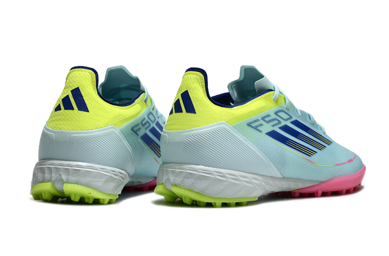 CHUTEIRA ADIDAS F50 SOCIETY "OLYMPIC BOOT" - AZUL, VERDE E ROSA