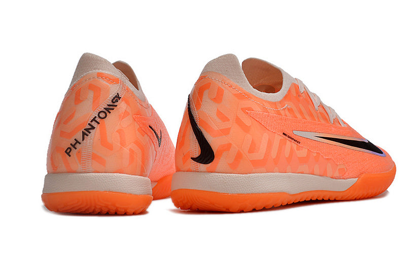 CHUTEIRA NIKE PHANTOM GX ELITE FUTSAL "UNITED" - LARANJA