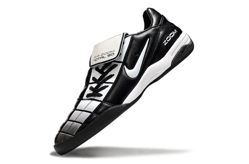 CHUTEIRA NIKE AIR ZOOM TOTAL 90 III FUTSAL - PRETA E BRANCA