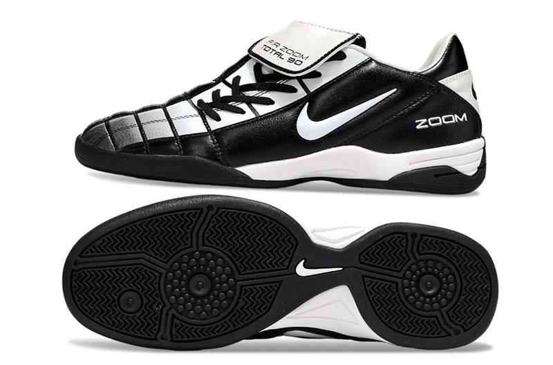 CHUTEIRA NIKE AIR ZOOM TOTAL 90 III FUTSAL - PRETA E BRANCA