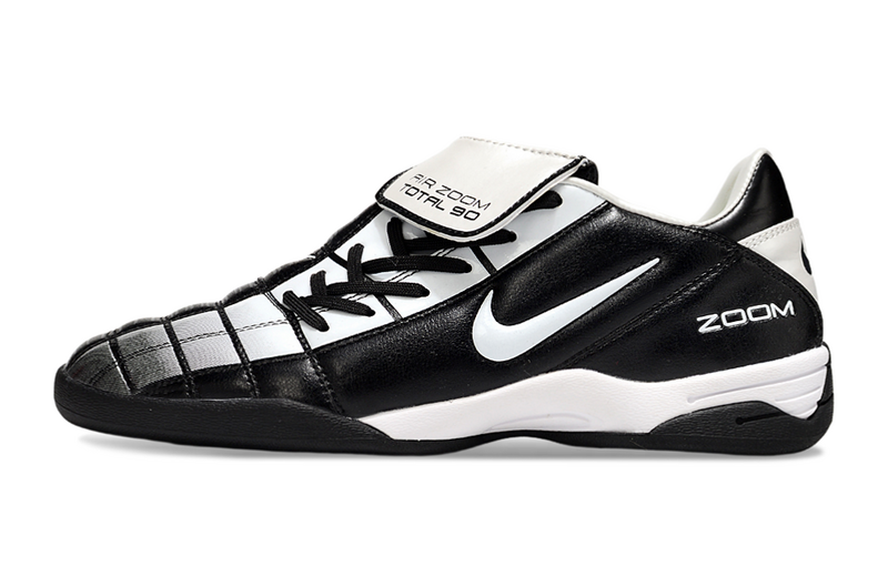 CHUTEIRA NIKE AIR ZOOM TOTAL 90 III FUTSAL - PRETA E BRANCA