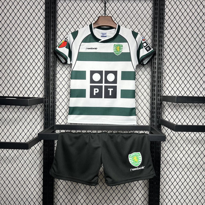 Kit Infantil Retro Sporting CP 2001/03 - Cristiano Ronaldo