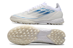 CHUTEIRA ADIDAS F50 SOCIETY - BRANCA E AZUL